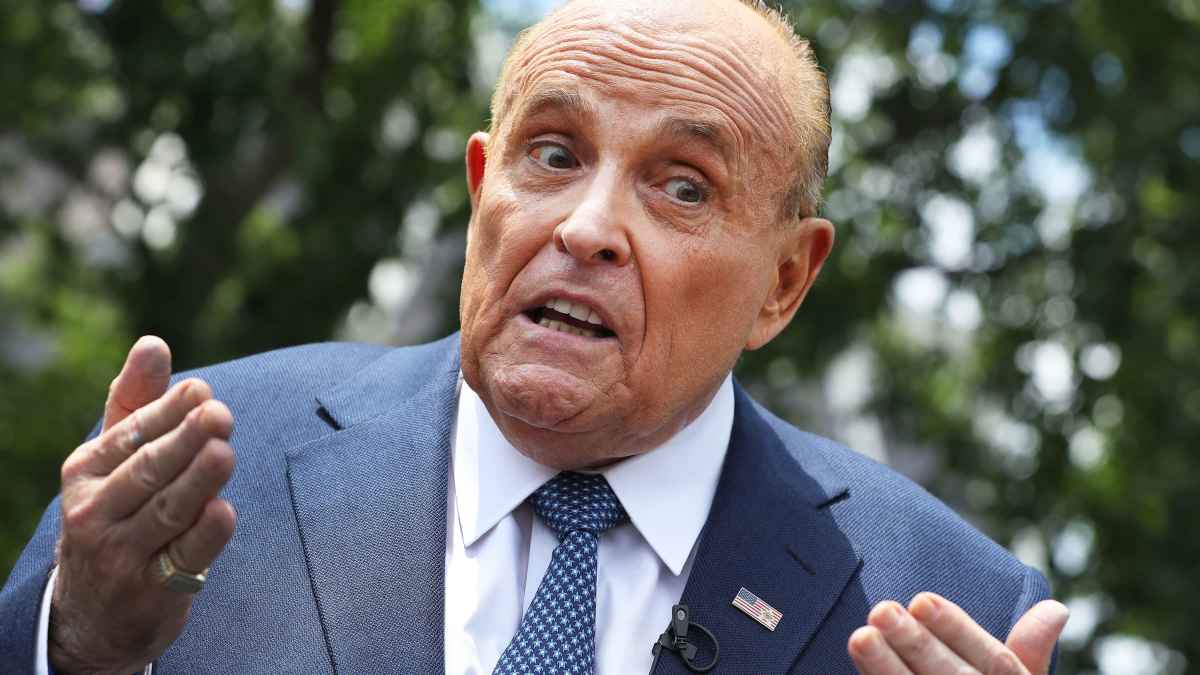 Dominion Voting Lawyers Warn Trump Attorney Giuliani of Litigation Over Alleged Smear Campaign, Report Says - Vimarsana News