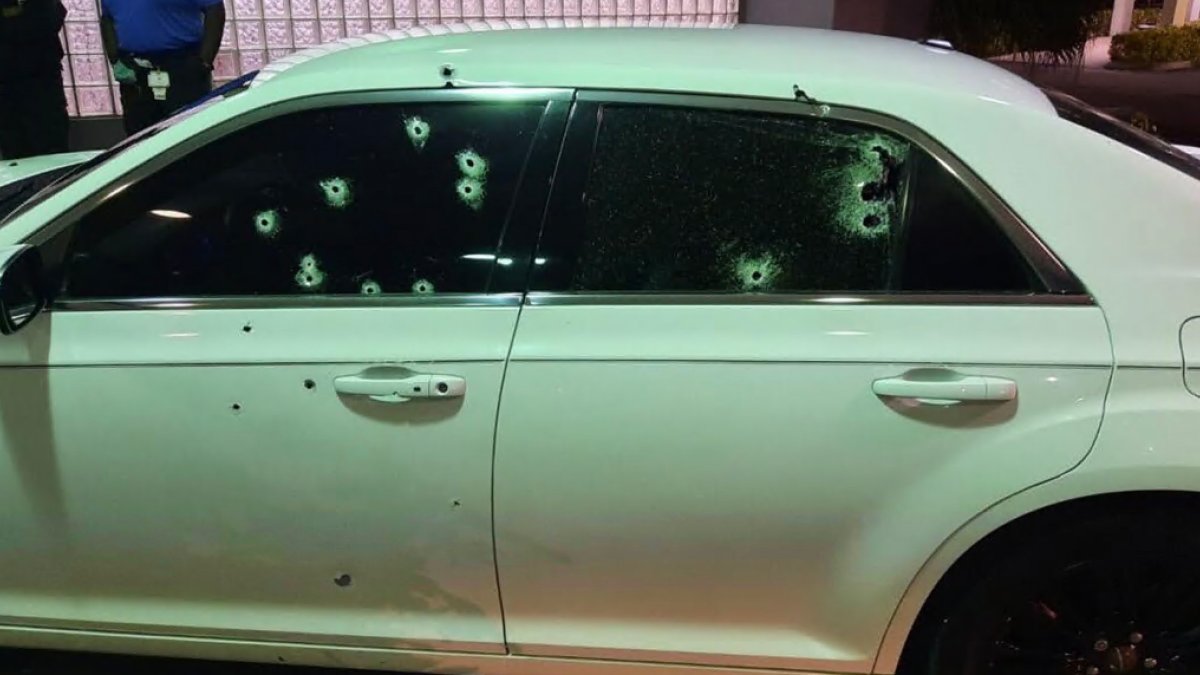 Driver Hospitalized After Car Riddled With Bullets In I 95 Shooting In