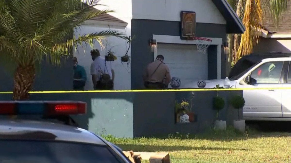 Man Hospitalized After Being Shot Inside Hammocks Home Miami Dade