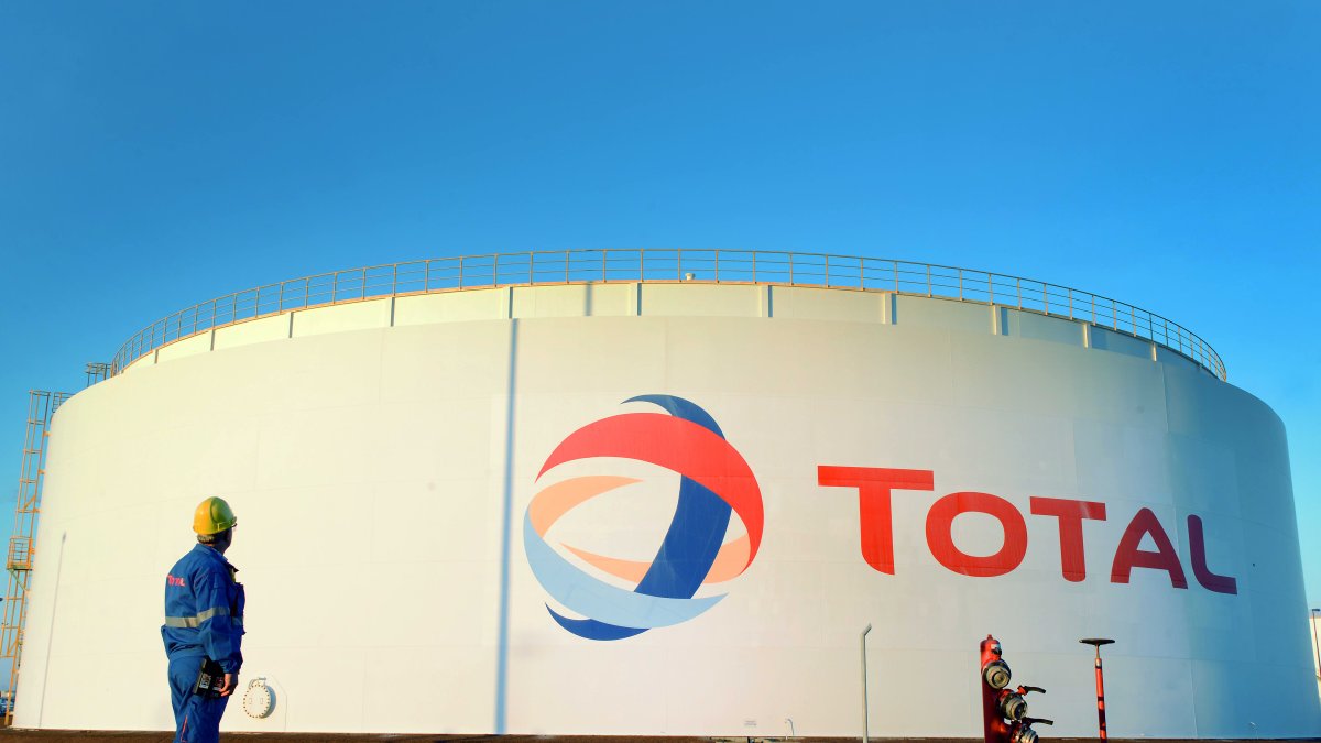 TotalEnergies Boss Says He Won't Work With Putin Again — But Refuses to Write Off Russian Assets - Vimarsana News
