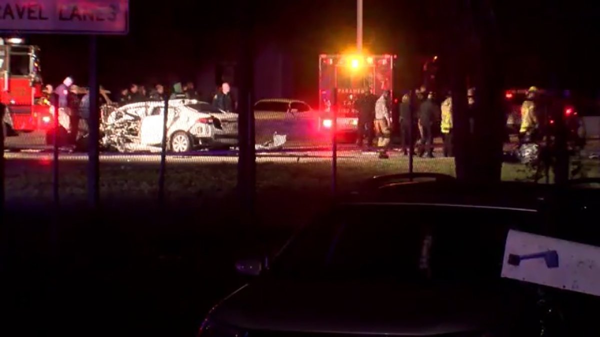 Police Officer Killed in Early Morning Wrong Way Car Crash Near Tampa ...