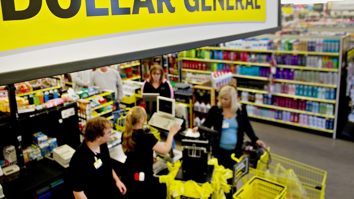 Pace of Store Closures Slowed in 2021 as Retailers Found New Purpose for Bricks and Mortar - Vimarsana News