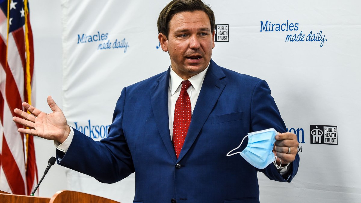 Florida Gov. Ron DeSantis Receives Single-Dose COVID-19 Vaccine – NBC 6  South Florida