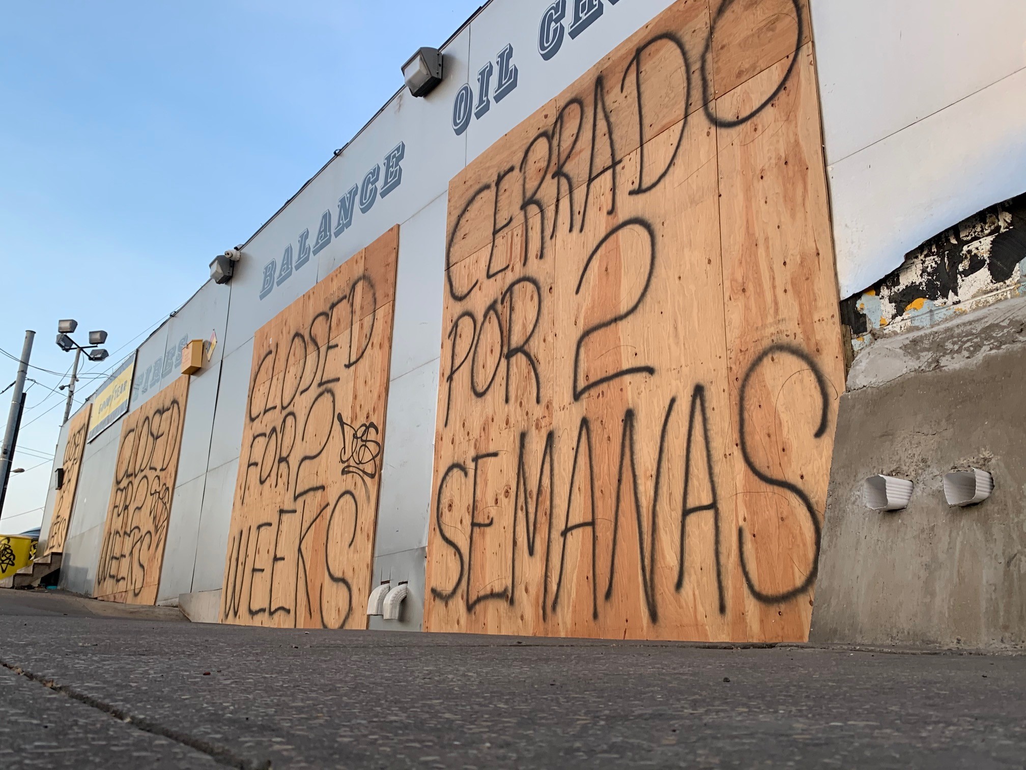 Businesses hoped they would only be closed for two weeks; the lockdown lasted much longer. (Photo: Shaira Arias / Telemundo62)