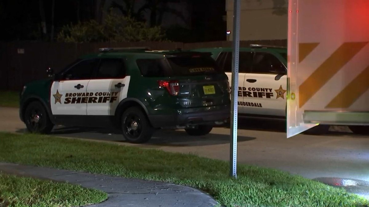 1 Man Killed, 1 Man in Custody After Late Night Shooting in North