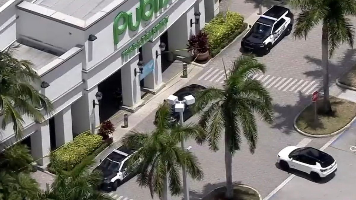 Man Charged With Attempted Murder in Knife Attack on North Miami Beach ...