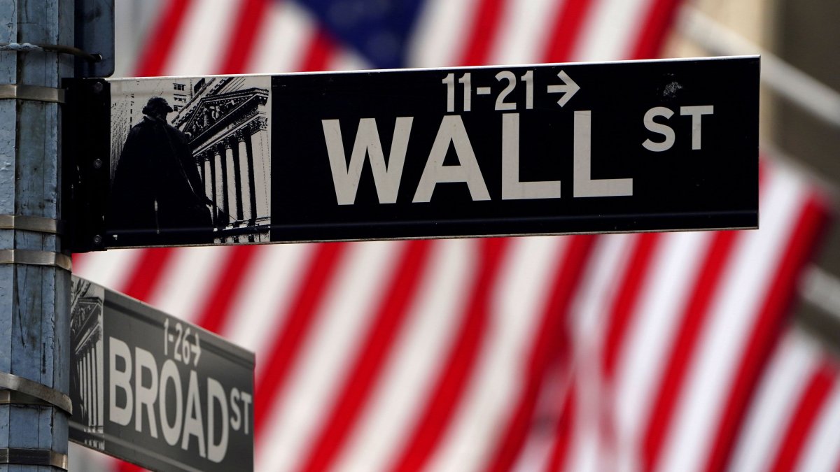 Stocks Making the Biggest Moves in the Premarket: Casper Sleep, AMC Entertainment, 3D Systems and More - Vimarsana News