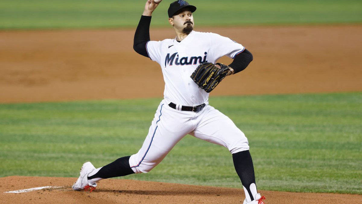 Rockies beat Marlins in series opener behind career outing from