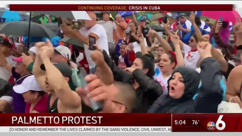 Protesters Block Roadways Amid Chaos in Cuba
