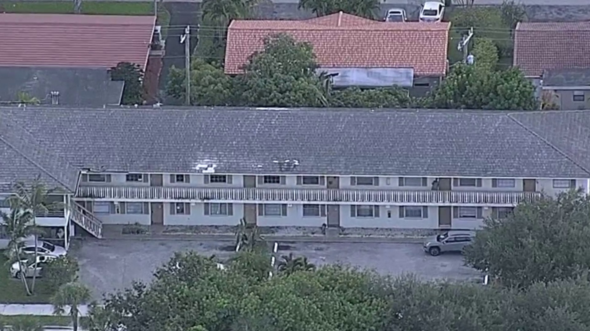 Residents Told to Vacate Coral Springs Condominium After Building Deemed Unsafe