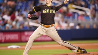 MIAMI, FLORIDA – JULY 22: Blake Snell #4 of the San Diego Padres delivers a pitch in the first inning against the Miami Marlins at loanDepot park on July 22, 2021 in Miami, Florida. (Photo by Mark Brown/Getty Images)