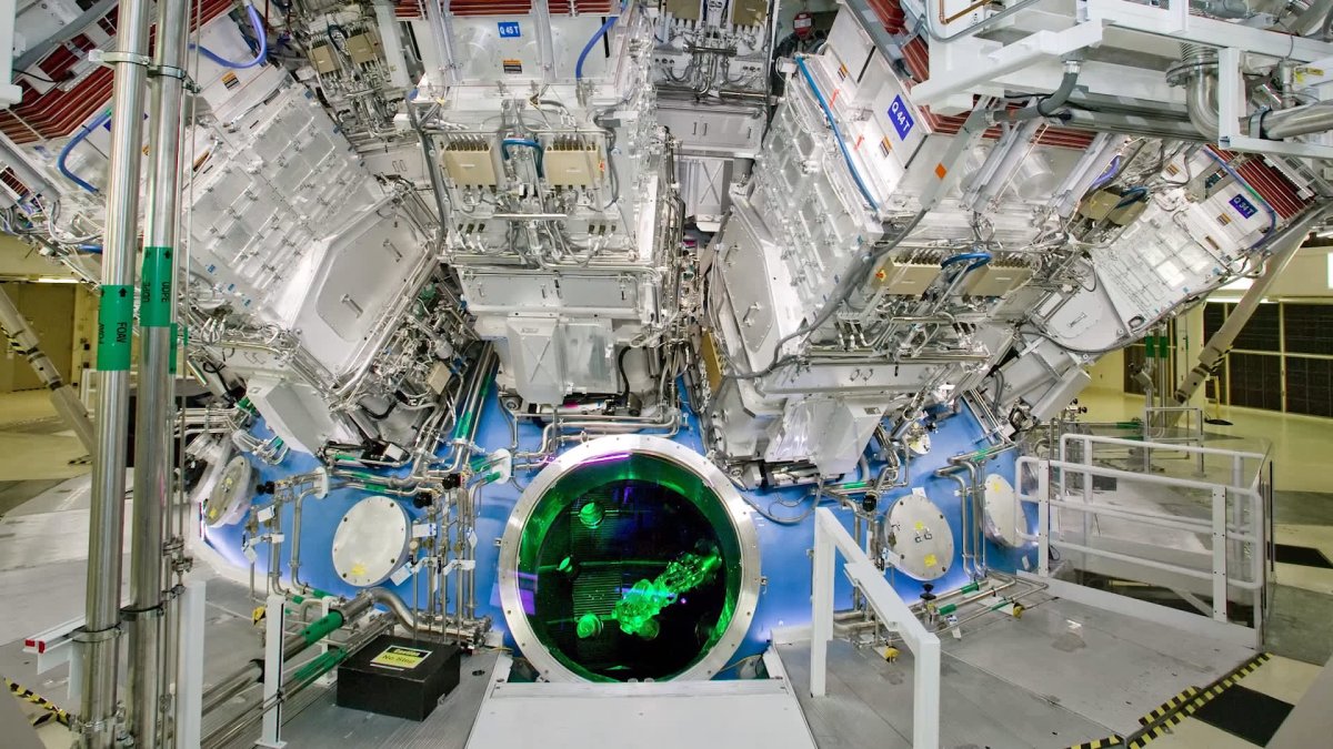 Michio Kaku Calls Nuclear Fusion Test at National Lab 'Giant Step Toward the Holy Grail of Energy Research' – NBC 6 South Florida - Vimarsana News