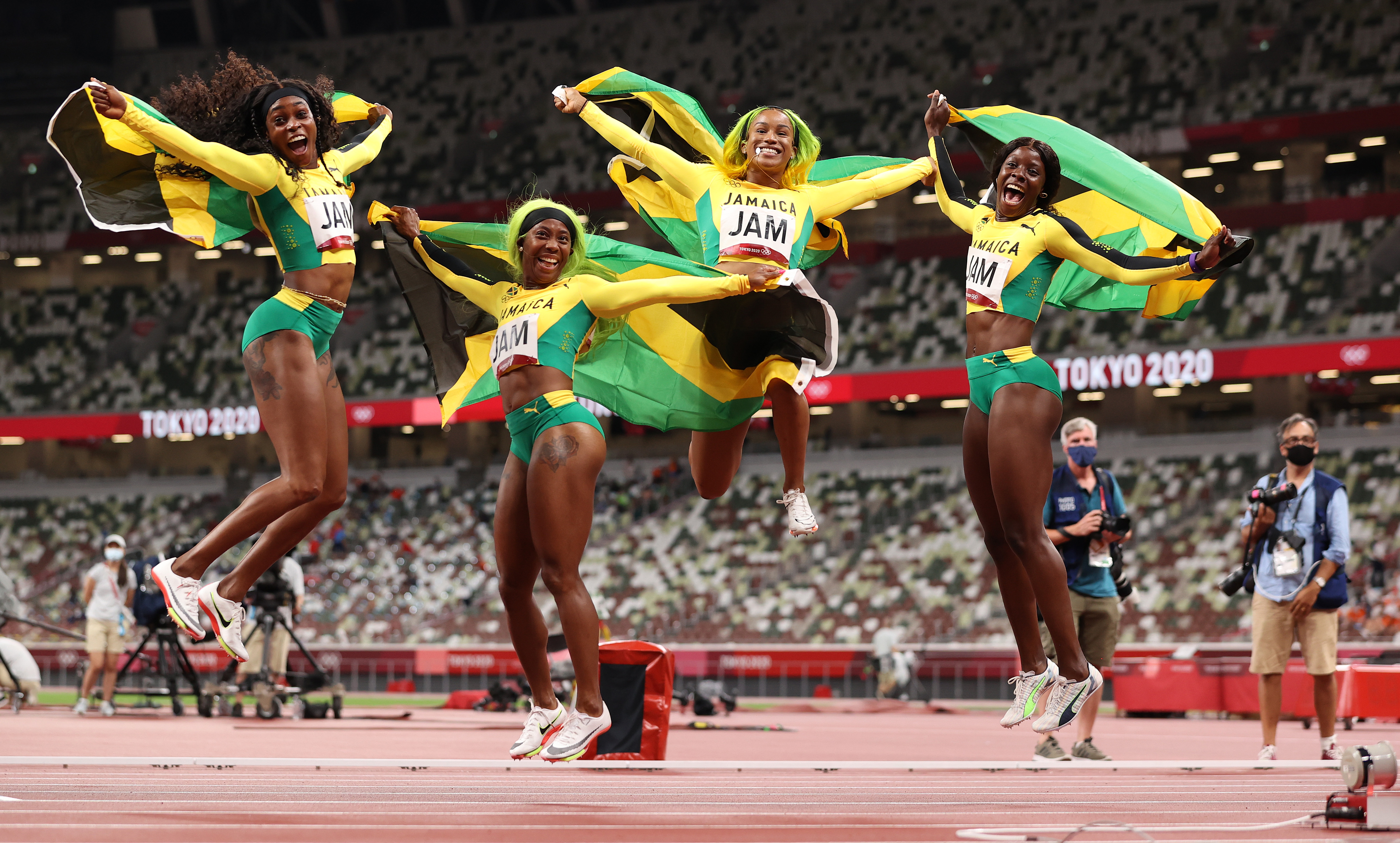 Jamaican running clearance team