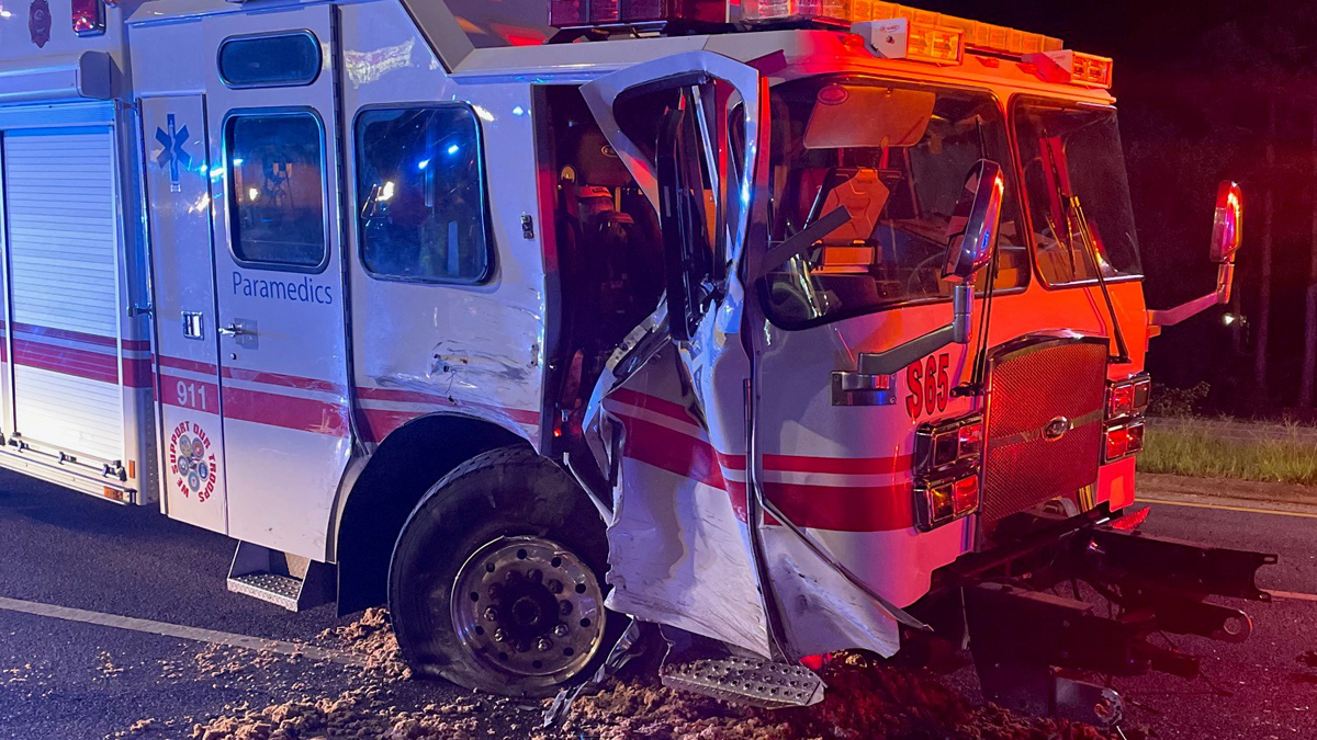 Central Florida Firefighter Hit By Truck While Responding To Crash Nbc 6 South Florida 1753