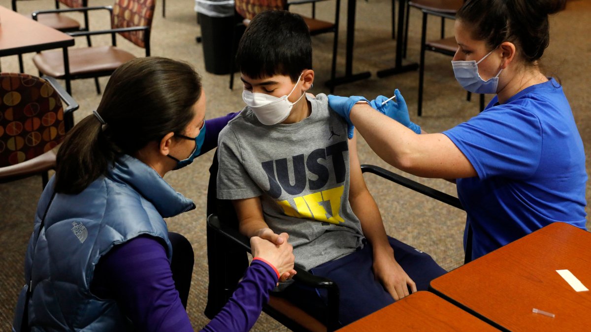 FDA Authorizes Pfizer's Covid Vaccine for Kids Ages 5 to 11, Shots Could Begin Early Next Week With CDC Clearance - Vimarsana News