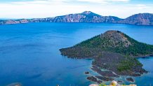 North America, USA, Oregon, Crater Lake National Park, Wizard Island, Crater Lake, from Discovery Point. (Photo by: Bernard Friel/Education Images/Universal Images Group via Getty Images)