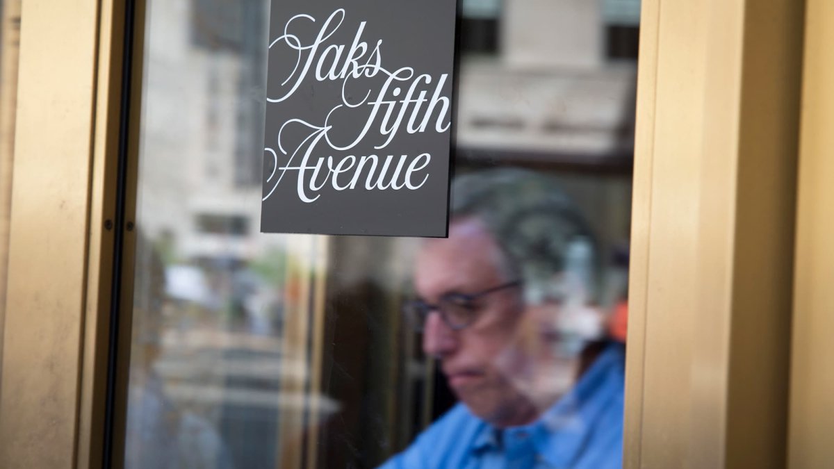 An Activist Is Trying to Split Macy's Digital Biz, Mimicking Saks. But Experts Are Raising Red Flags - Vimarsana News