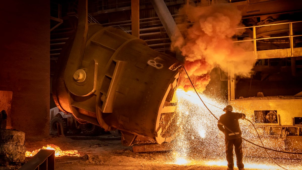 How a U.S. Steel Shortage Created a Market Bubble - Vimarsana News