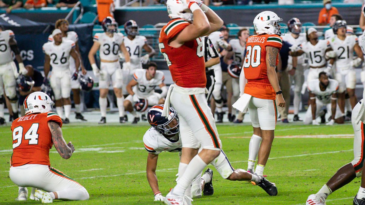 2021 Playoff Base #7 Tua Tagovailoa - Miami Dolphins