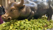 wall street charging bull bananas