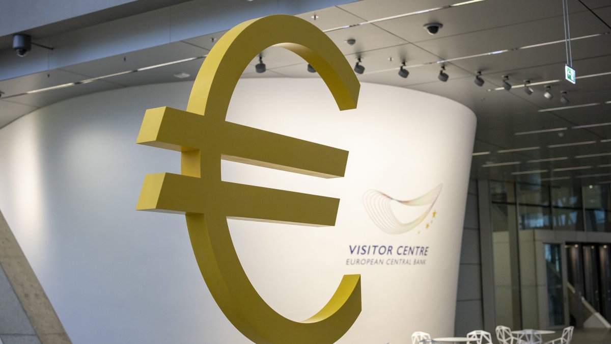 Covid, the ECB and Trade: Why the Euro Is Undergoing a 'Fundamental Realignment' – NBC 6 South Florida - Vimarsana News
