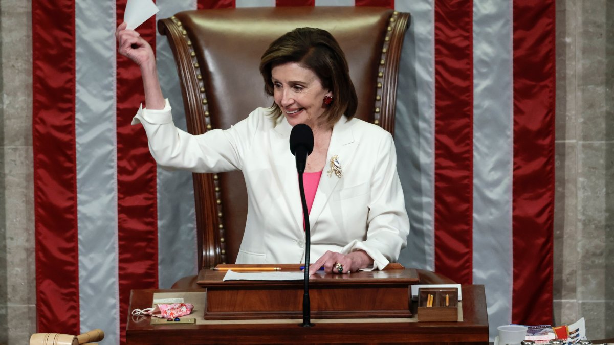 Nancy Pelosi’s Career Chronicled in Film by Her Daughter Premieres Tonight on HBO