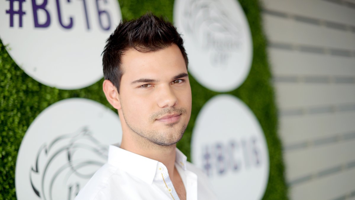 You’ve Been Saying Taylor Lautner’s Name Wrong All Along