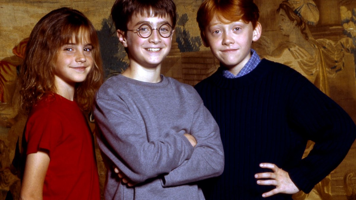 Again to Platform 9 3/4: ‘Harry Potter’ Eyes Leap From Silver Monitor to Tiny Display