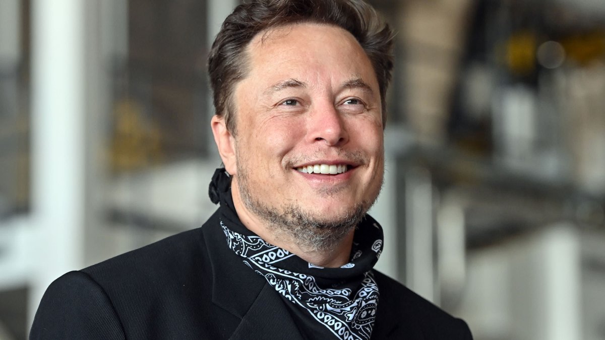 Elon Musk Says Dogecoin Is Better to Buy Things With Than Bitcoin - Vimarsana News