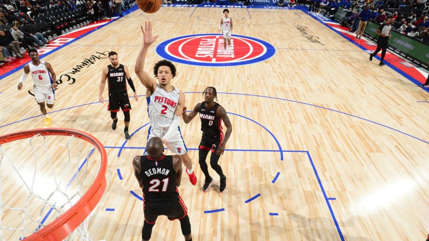 DETROIT, MI – DECEMBER 19: Cade Cunningham #2 of the Detroit Pistons shoots the ball during the game against the Miami Heat on December 19, 2021 at Little Caesars Arena in Detroit, Michigan. NOTE TO USER: User expressly acknowledges and agrees that, by downloading and/or using this photograph, User is consenting to the terms and conditions of the Getty Images License Agreement. Mandatory Copyright Notice: Copyright 2021 NBAE (Photo by Chris Schwegler/NBAE via Getty Images)