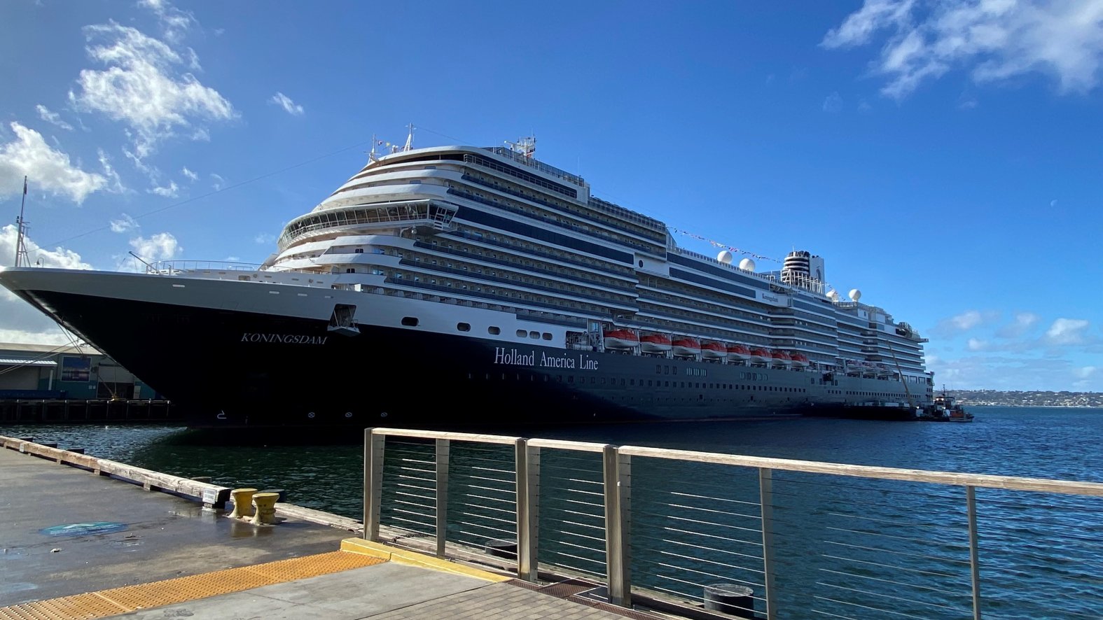 holland america cruise vaccination requirements