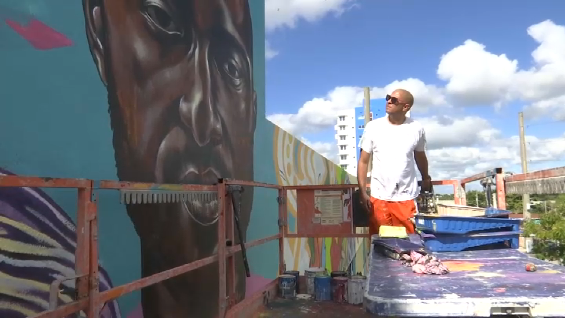 Local Artist Memorializes Designer Virgil Abloh with Mural in Wynwood – NBC  6 South Florida