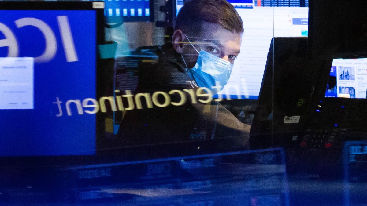 European Stocks Open Lower as Investors Await U.S. Jobs Numbers - Vimarsana News