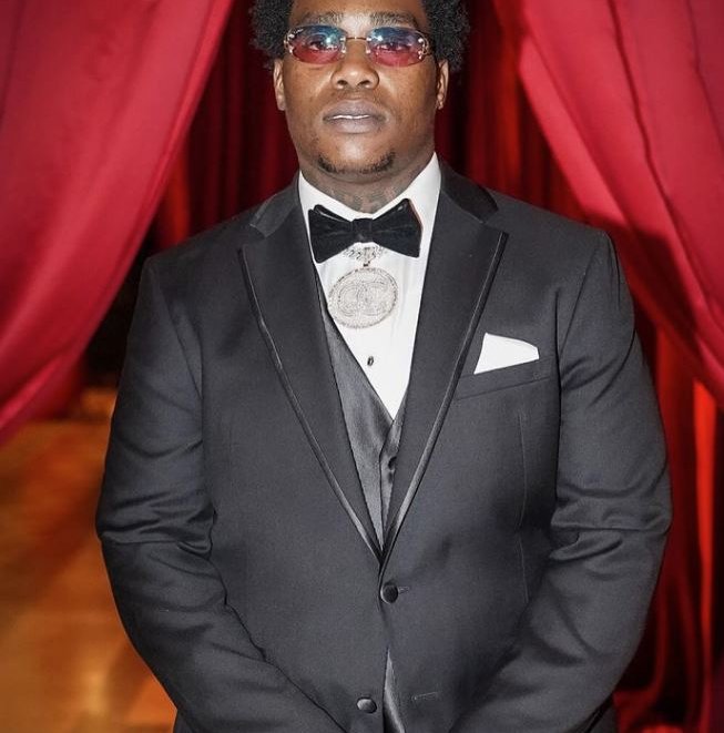 Miami Rapper Wavy Navy Pooh Killed in Ambush Shooting Near Zoo Miami ...