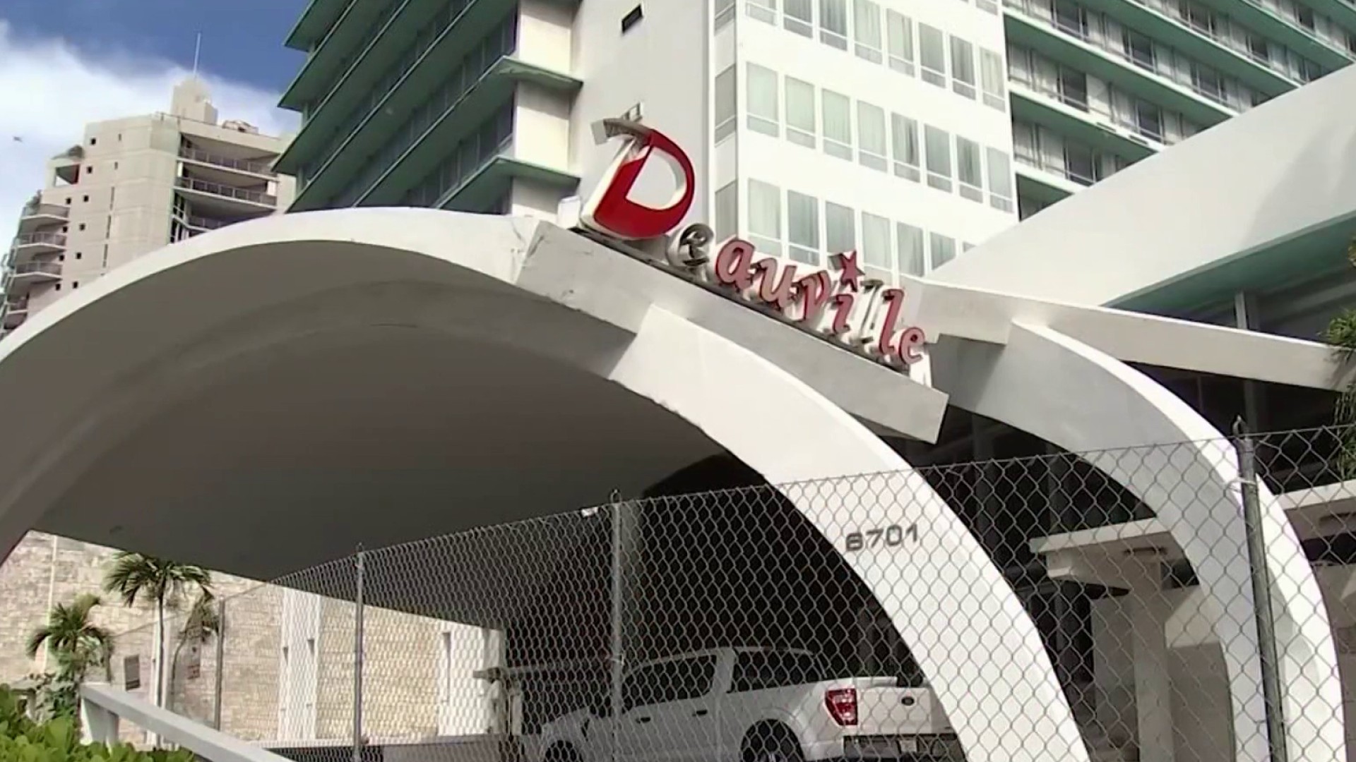 Implosion Set for Hotel at Miami Beach's Historic Deauville Beach Resort
