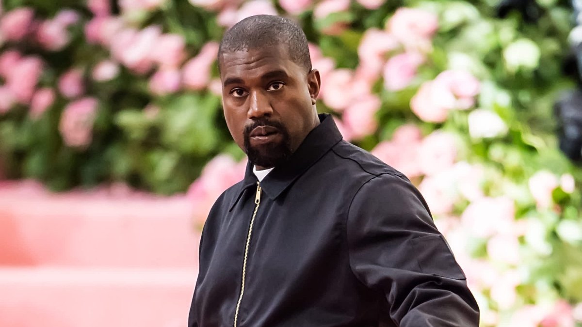 Kanye West Suspended From Instagram for 24 Hours