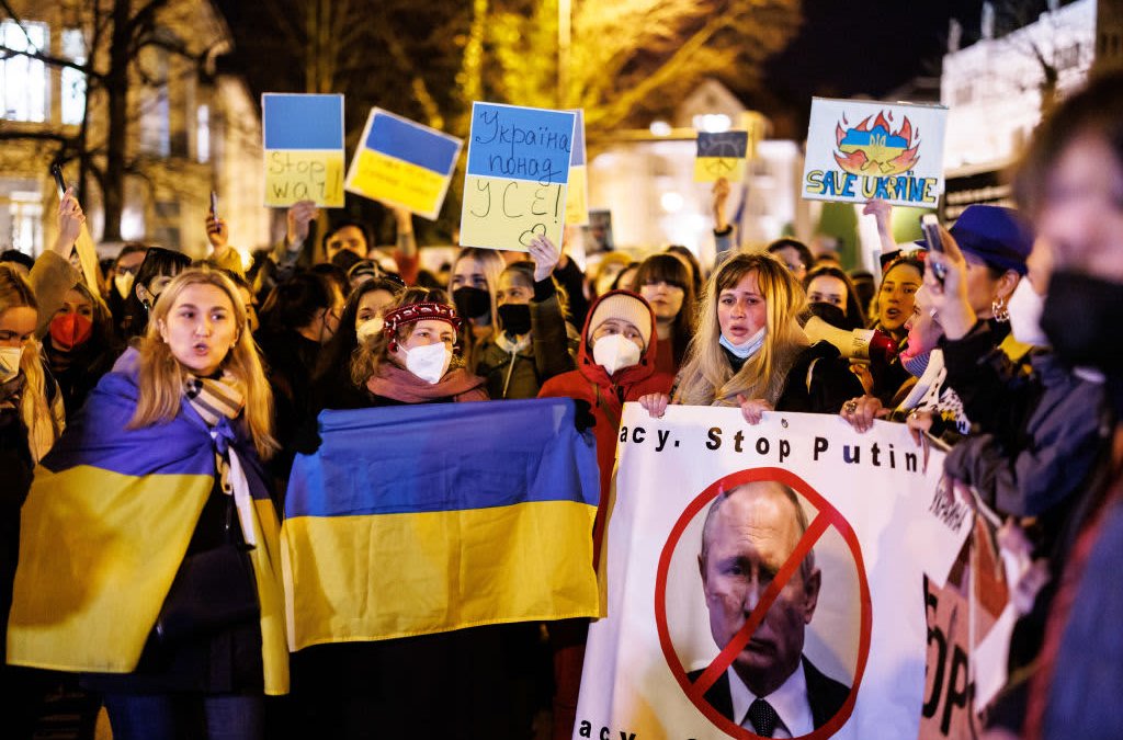 With Russia's Invasion of Ukraine Roiling the Stock Market, Making Calm Decisions Is the Best Way Forward - Vimarsana News