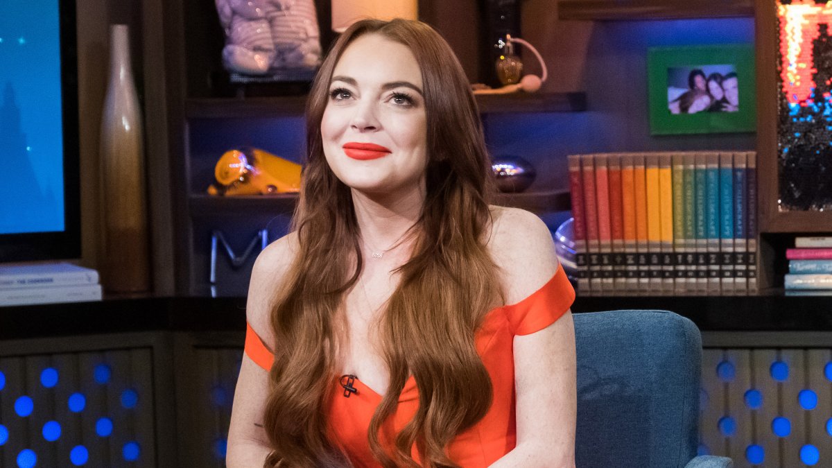 Lindsay Lohan Makes Fun of Her Past High Jinks in New Super Bowl Ad