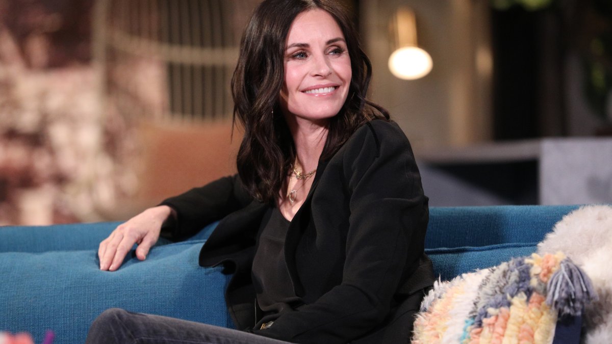 Courteney Cox Recalls ‘Looking Really Strange’ With Facial Fillers