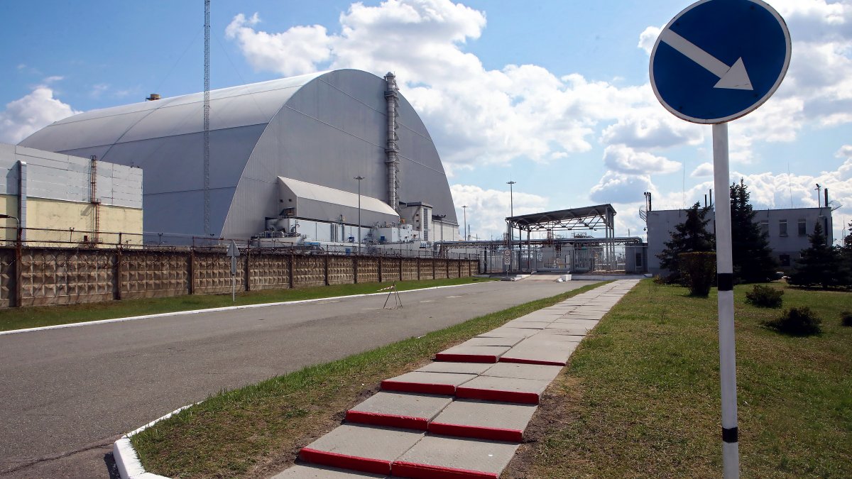 Ukraine Says Chernobyl Power Line Restored But Staff Fatigue Wears On - Vimarsana News