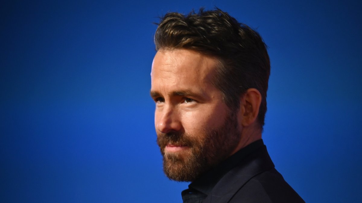Ryan Reynolds’ Health practitioner Discovers Polyp For the duration of ‘Potentially Lifetime-Saving’ Colonoscopy