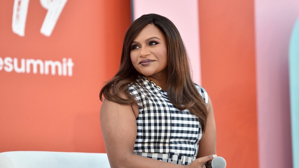 Mindy Kaling Teases Jennifer Coolidge’s ‘Really Juicy’ Role in ‘Legally Blonde 3’