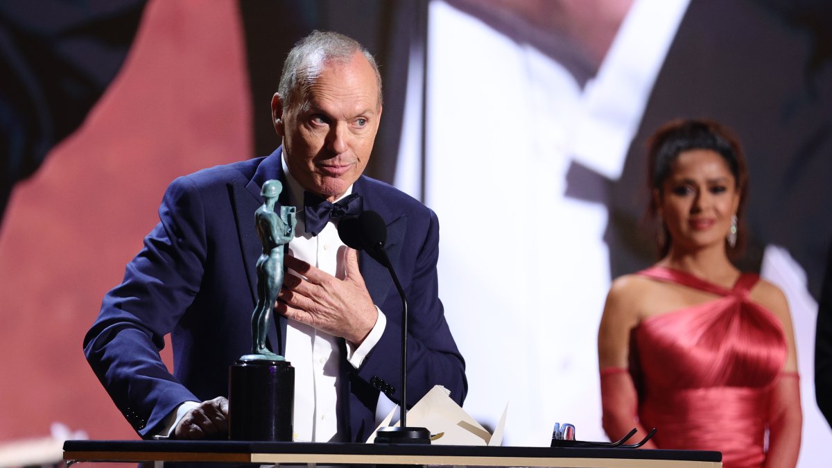 Michael Keaton Delivers Emotional Tribute to His Late Nephew at 2022 SAG Awards