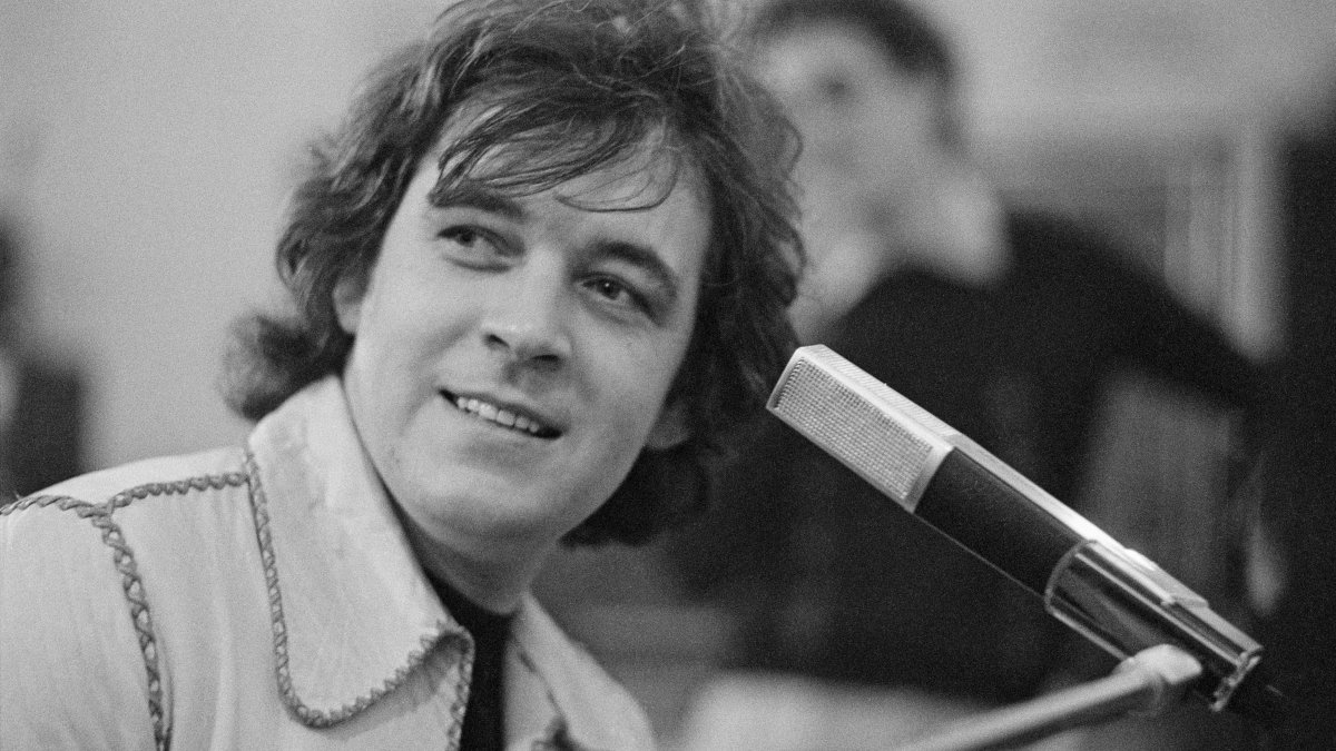 Gary Brooker of Procol Harum, Rock Band With One of the 1960s’ Most Enduring Hits, Dies at 76 Gary Brooker of Procol Harum, Rock Band With One of the 1960s’ Most Enduring Hits, Dies at 76