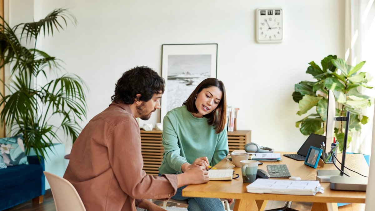 How to Get Your Finances Back on Track When You've Fallen Behind - Vimarsana News