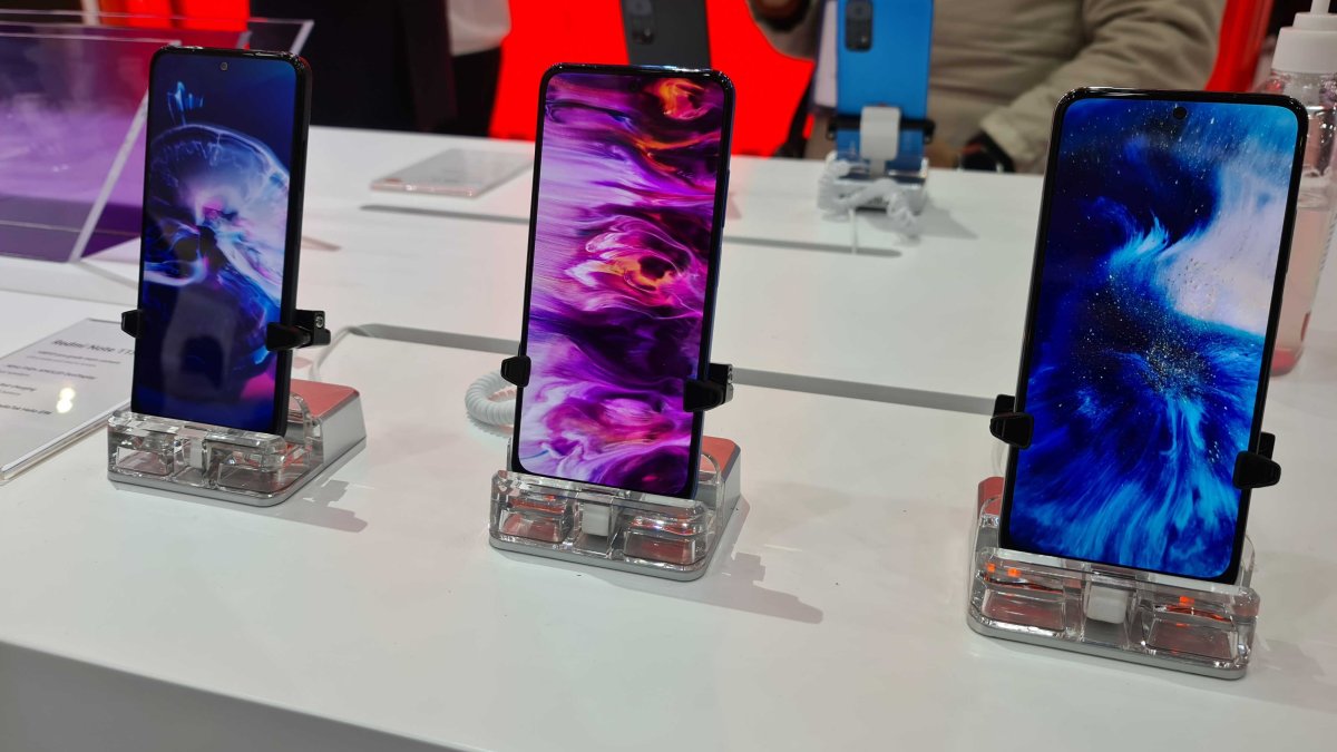 With Huawei Out of the Picture, Chinese Smartphone Rivals Take the Spotlight at MWC - Vimarsana News