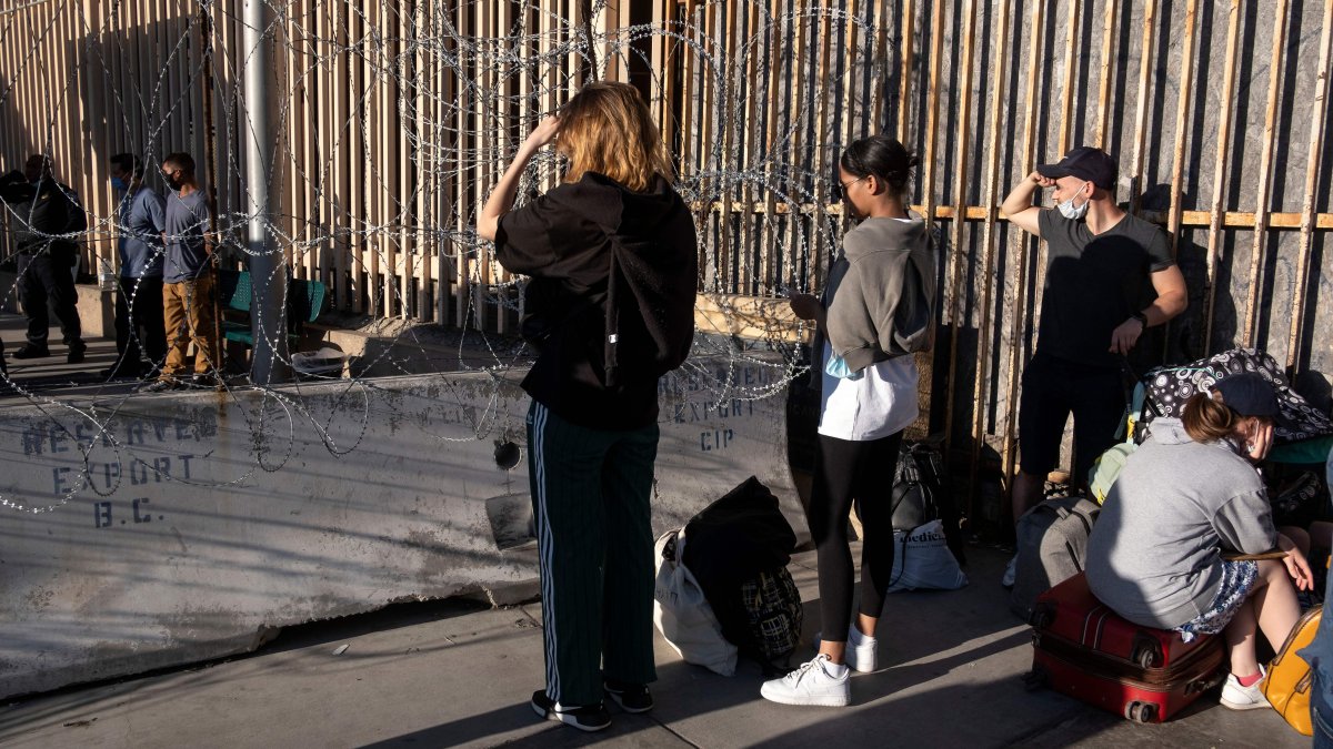 EXPLAINER: How US Is Expanding Aid to Ukrainian Refugees – NBC 6 South Florida - Vimarsana News