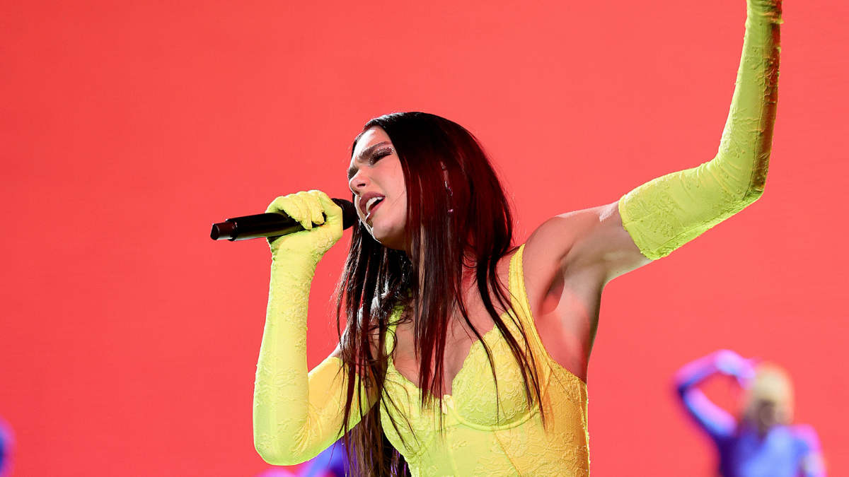 Dua Lipa Sued for Allegedly Copying ‘Levitating’ From Reggae Band Dua Lipa Sued for Allegedly Copying ‘Levitating’ From Reggae Band