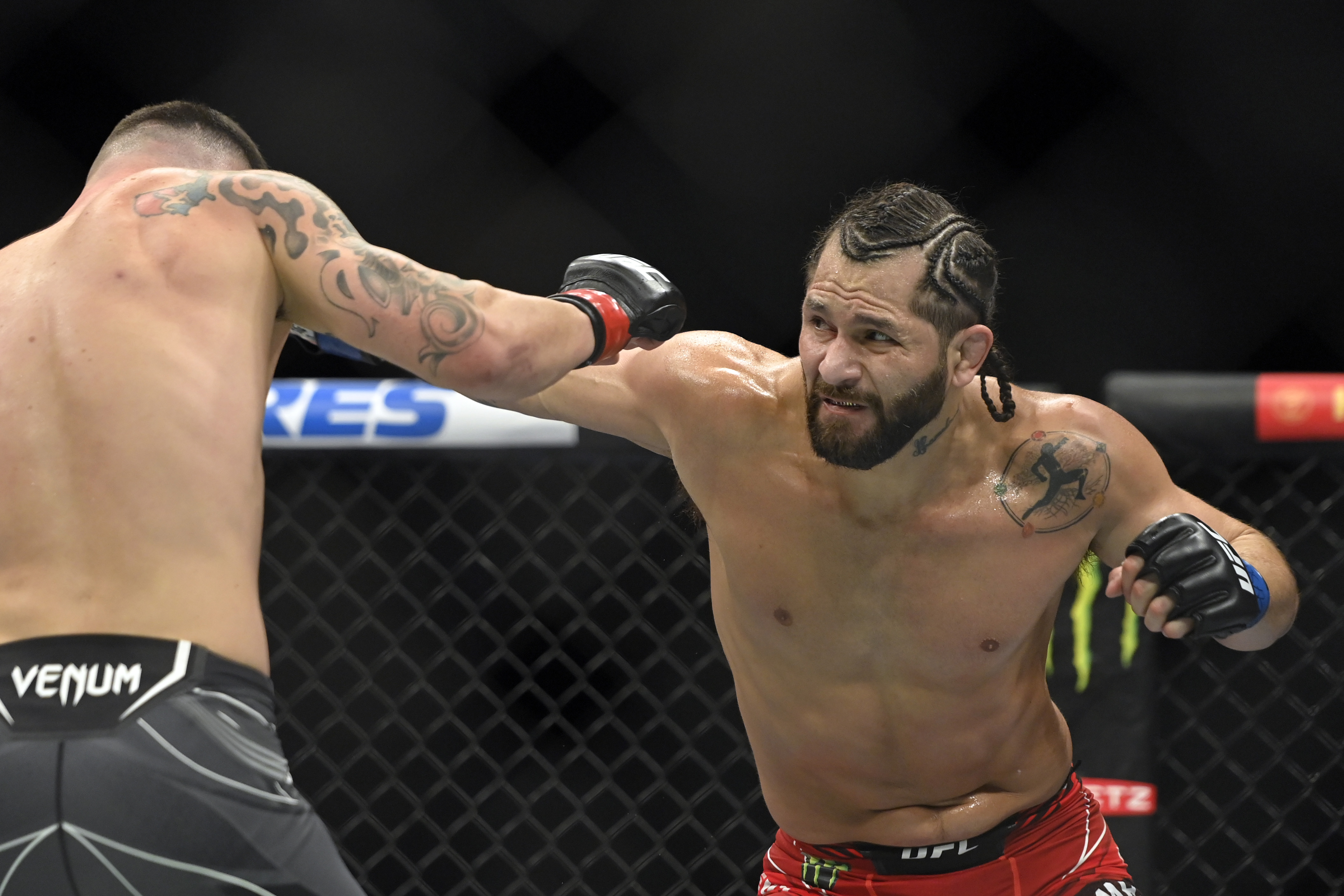 UFC fighter Jorge Masvidal Turns Himself In After Miami Beach Brawl