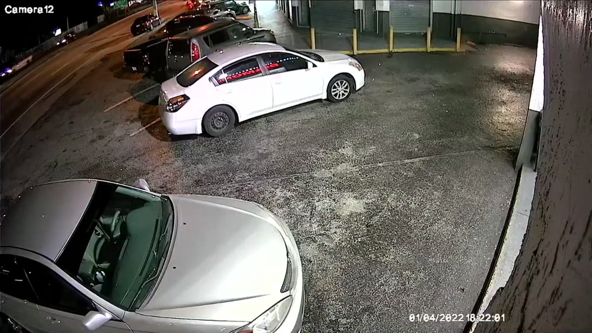 Video Shows Gunman Running From Scene of Fort Lauderdale Shooting NBC